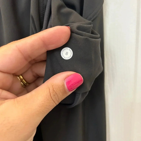 NEW Lululemon Keep Moving Pant 7/8 High-Rise Graphite Grey SZ 8 - Picture 7 of 9